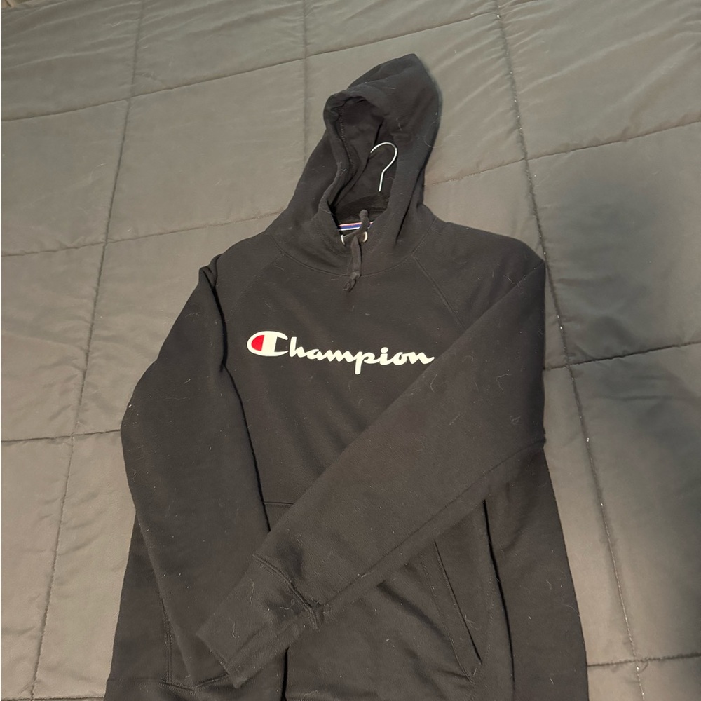 Champion Classic Black Pullover
